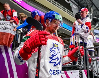 V nominaci hokejové reprezentace jsou dva nováčci, vrací se Červenka