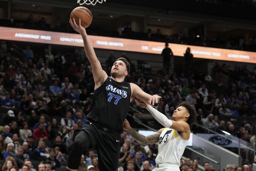 Dallas vyhrál nad Utahem o 50 bodů, NBA dál vládne Minnesota