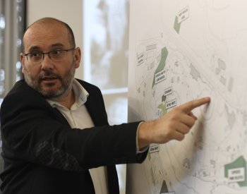 Šanci na zvolení do Rady ČRo má mimo jiné ředitel pražské zoo Bobek