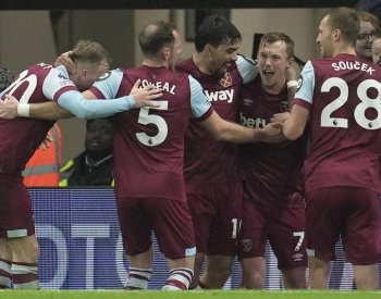 West Ham se Součkem a Coufalem otočil derby a vyhrál 2:1 na hřišti Tottenhamu