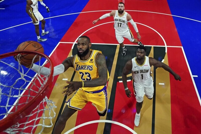 Basketbalisté Indiany s Lakers si zahrají finále nového turnaje NBA Cupu