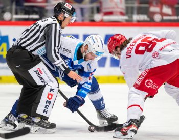 Třinečtí hokejisté porazili Kometu 2:1, oba góly dal Růžička