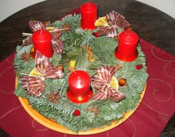 Je bronzová neděle, čas zapálit dvě svíce na adventním věnci