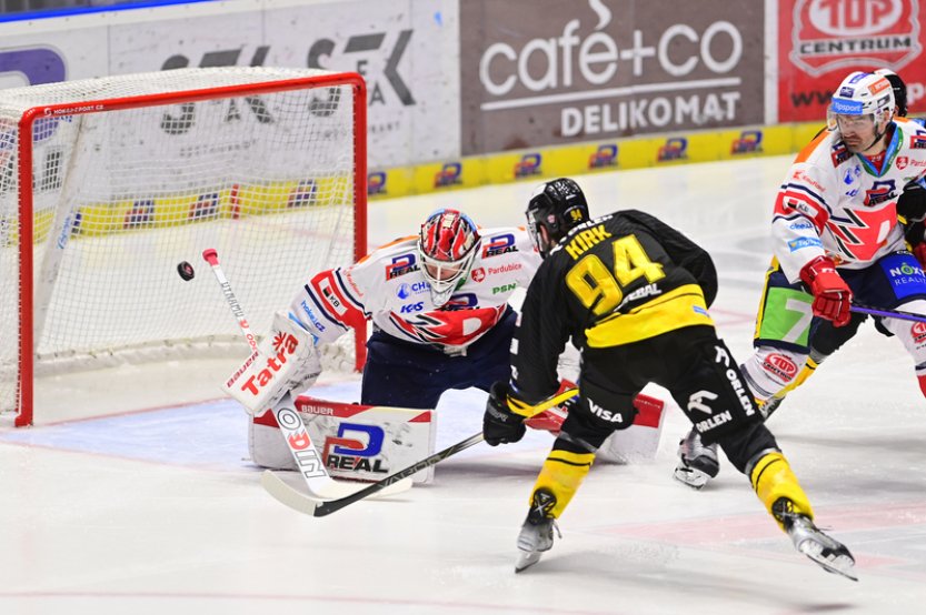 Litvínov vyhrál na ledě vedoucích Pardubic a ukončil sérii porážek