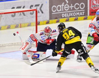 Litvínov vyhrál na ledě vedoucích Pardubic a ukončil sérii porážek