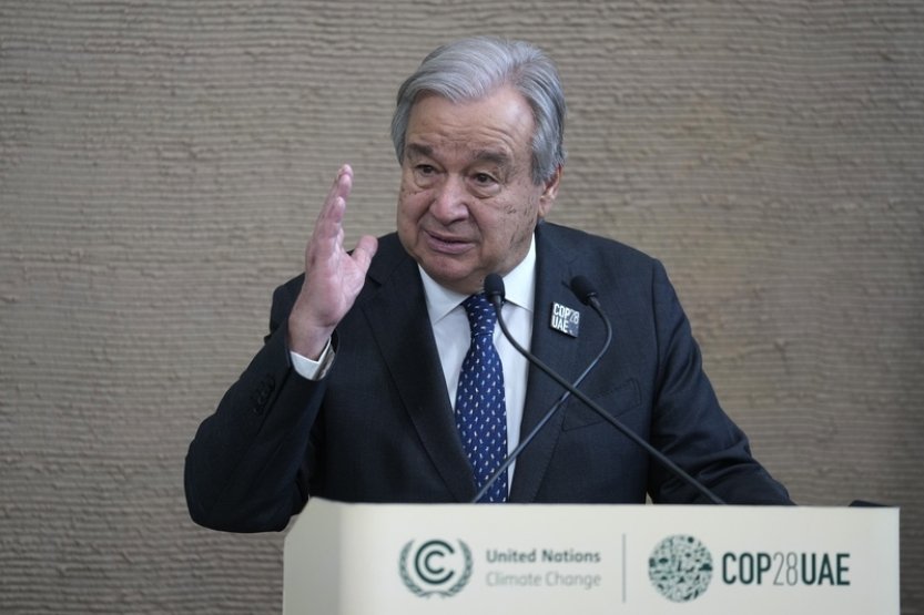 Guterres vyzval státy COP28, aby se dohodly na postupném konci fosilních paliv