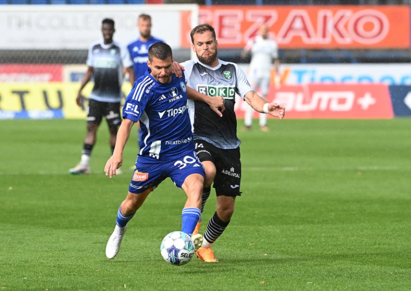 Fotbalisté Olomouce porazili nováčka Karvinou 3:1 a poprvé v sezoně bodovali