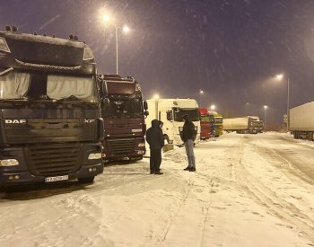 Blokáda silničního přechodu mezi Ukrajinou a Polskem trvá, uvedli organizátoři