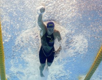 Plavkyně Sjöströmová získala 11. světový titul a překonala světový rekord