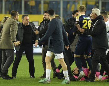 Šéf Ankaragücü po napadení sudího má doživotní trest, klub vysoké sankce
