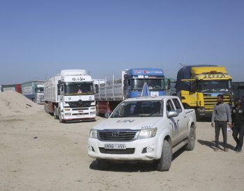 Izrael vpustí první dodávky pomoci přes přechod Kerem Šalom do Pásma Gazy