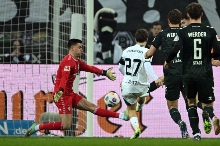 Mönchengladbach bez nemocného Čvančary remizoval s Brémami 2:2