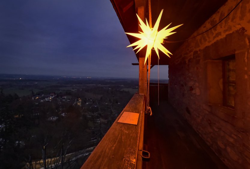 Prohlídky na hradě Lipnici přibližují i středověké topení, v adventu jsou poprvé