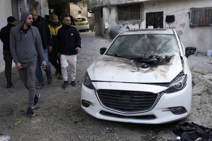 Údery na Pásmo Gazy pokračovaly i během noci, armáda hlásí dva mrtvé vojáky