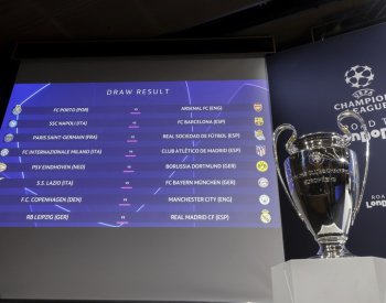 Manchester City se v osmifinále Ligy mistrů utká s Kodaní, Barcelonu čeká Neapol