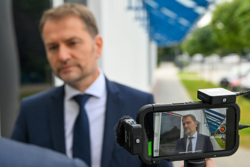 Předvolební sliby hnutí expremiéra Matoviče vyústila v trestní oznámení