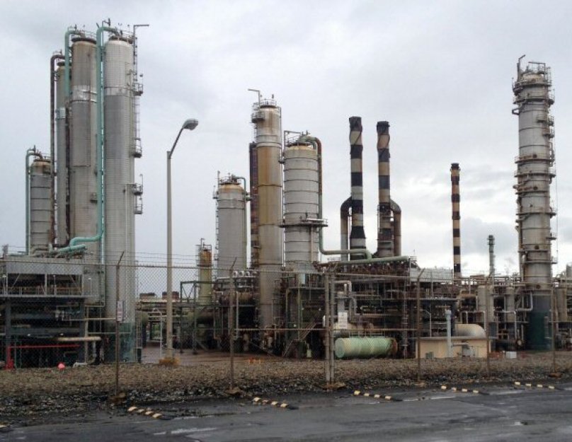 ČR má prodlouženou výjimku EU na dovoz produktů z ruské ropy