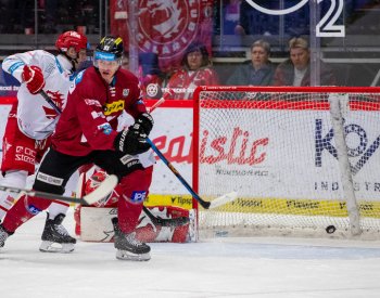 O výhře Sparty v Třinci rozhodl až Horák v sedmnácté sérii nájezdů