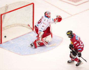 Horák rozhodl rekordně dlouhé nájezdy netradičním řešením