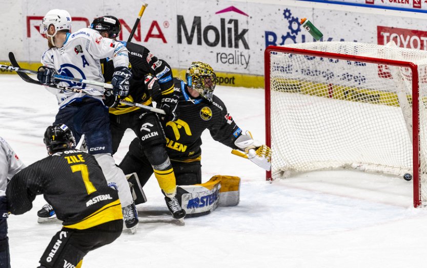Plzeň vyhrála po nájezdech v Litvínově, rozhodl Matýš