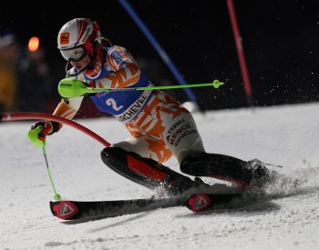 Noční slalom v Courchevelu vyhrála Vlhová, Dubovská bodovala na 24. pozici