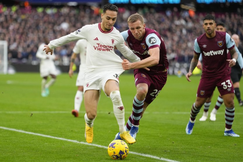 Souček s Coufalem pomohli West Hamu k vítězství 2:0 nad Manchesterem United