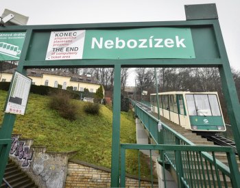 Lanovkou na pražský Petřín se svezl 80miliontý cestující