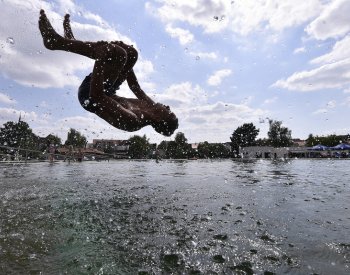 V létě se zraní desítky tisíc dětí, nejčastější jsou úrazy ruky, kotníku a hlavy