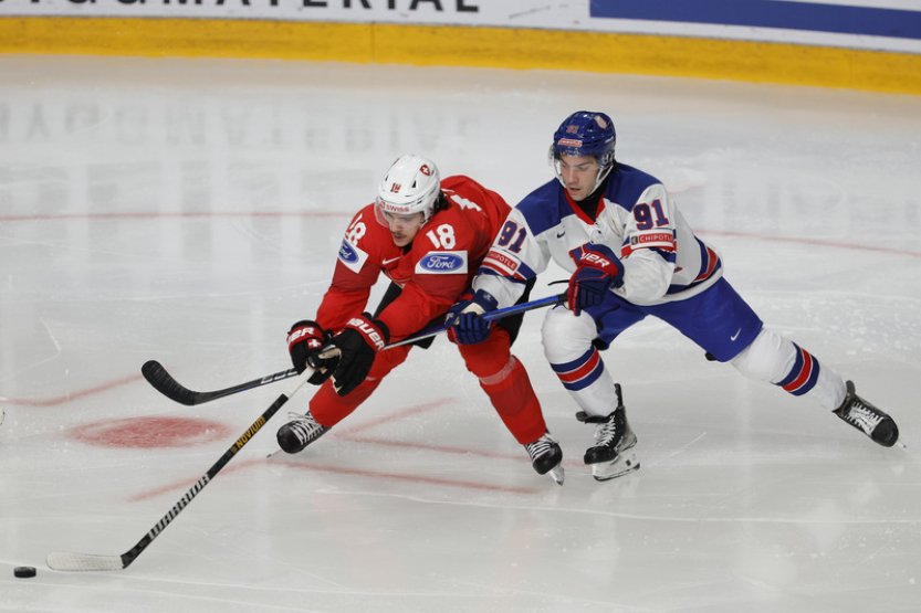 Američtí hokejisté deklasovali na juniorském MS Švýcarsko 11:3