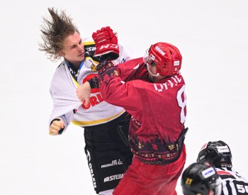 Litvínov díky skvělému nástupu vyhrál v Hradci Králové