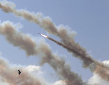 Moskva tvrdí, že dnes odvrátila ukrajinský raketový útok mířící na ruské území