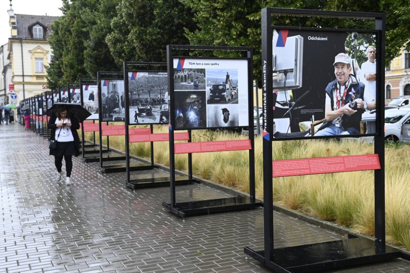 V Uherském Hradišti byla otevřena výstava ČTK Prezidentské okamžiky