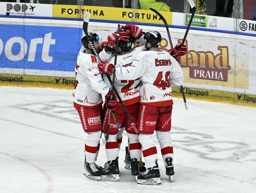 Sparta prohrála s Olomoucí a nevyužila šanci dostat se do čela extraligy